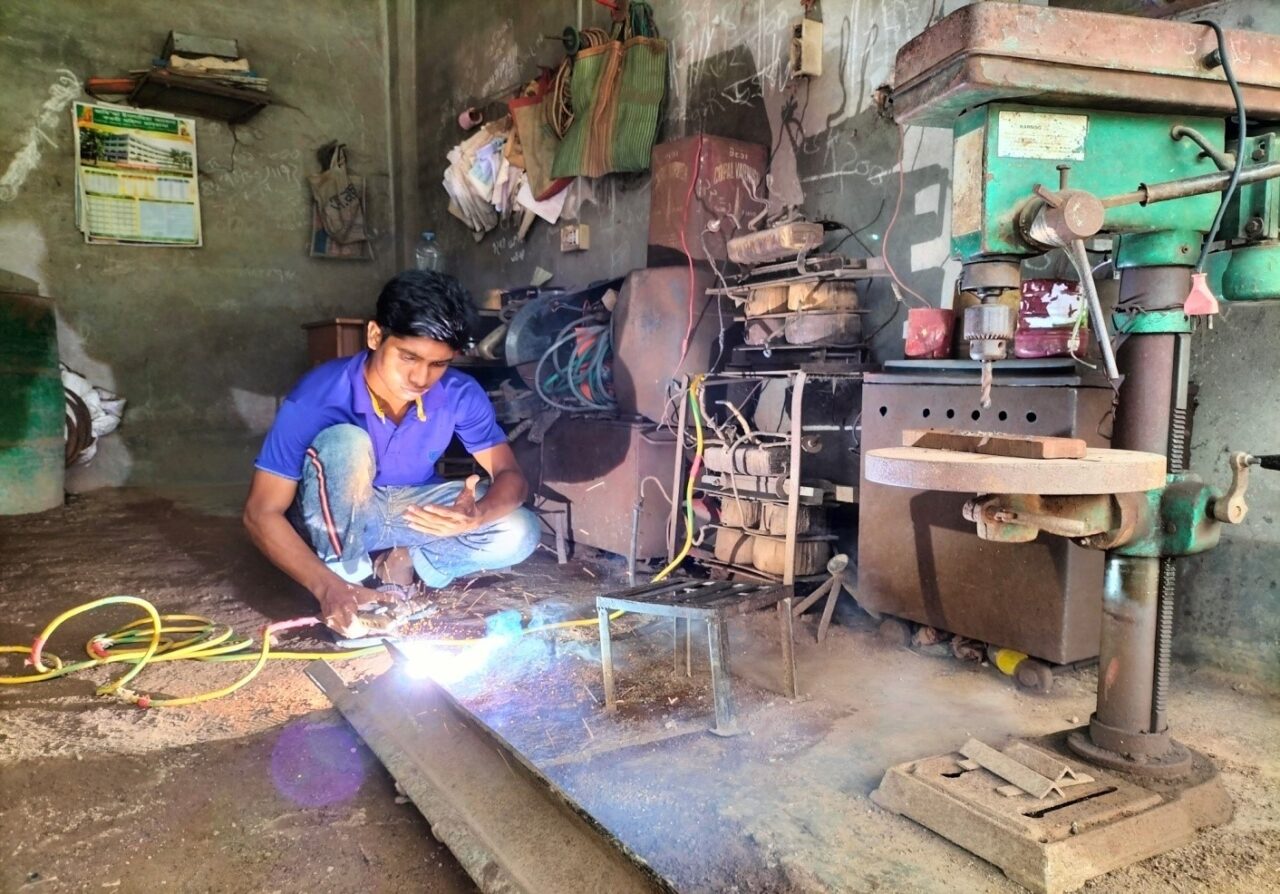 Previously child labourer Jashim Sheikh was involved in risky & hazardous work not using any safety-materials.